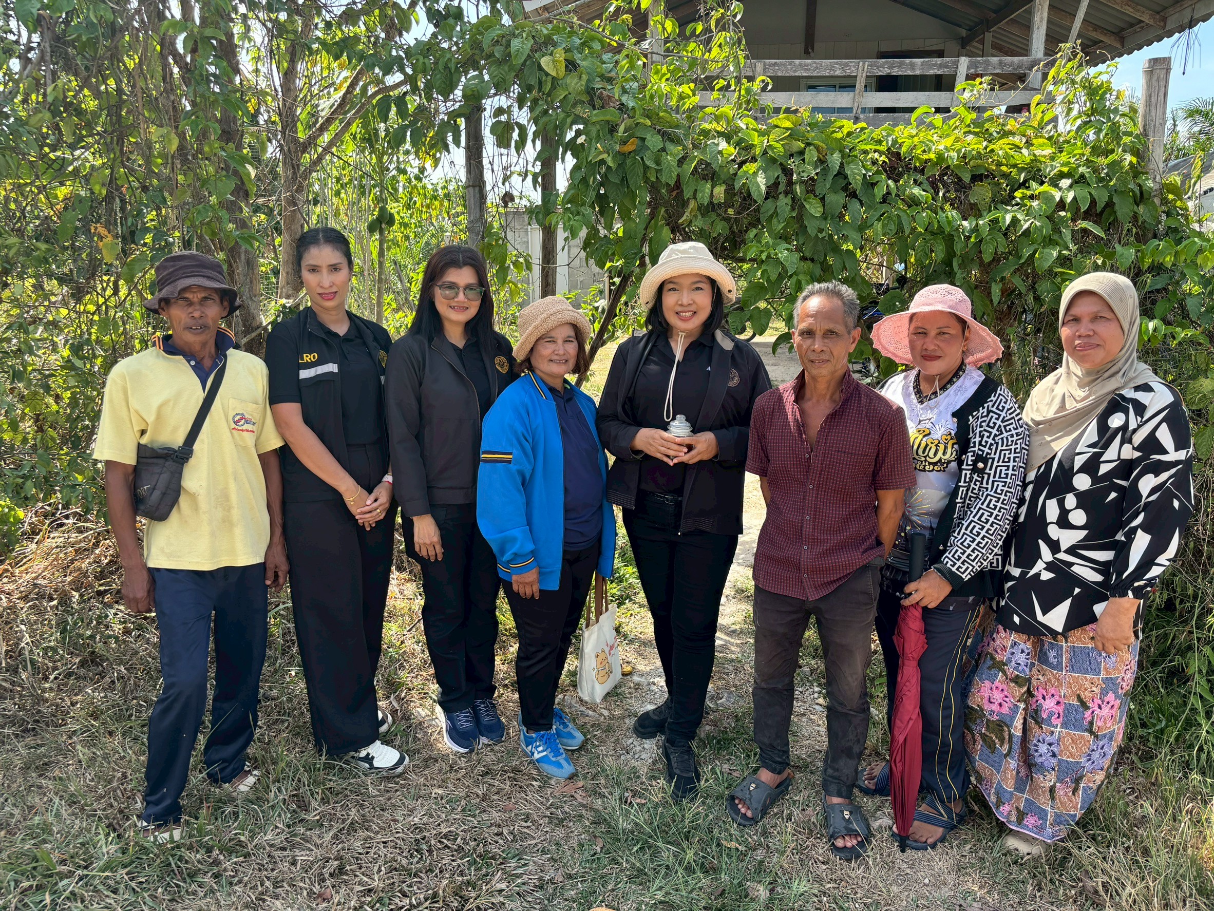 title - ผู้ตรวจราชการ ส.ป.ก. ลงพื้นที่ตรวจราชการ โครงการจัดที่ดินให้ชุมชนตามนโยบายรัฐบาล (คทช.) จังหวัดสงขลา